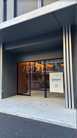 15/22 エントランス