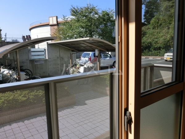 24/29 バルコニー