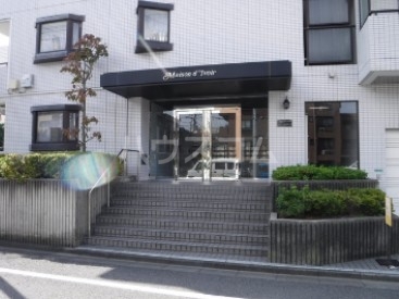 3/8 エントランス