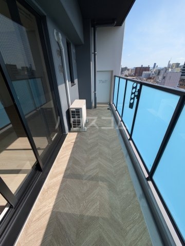 20/30 バルコニー