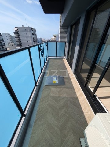 23/30 バルコニー