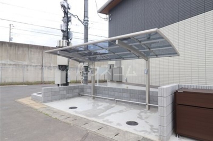 26/30 駐車場