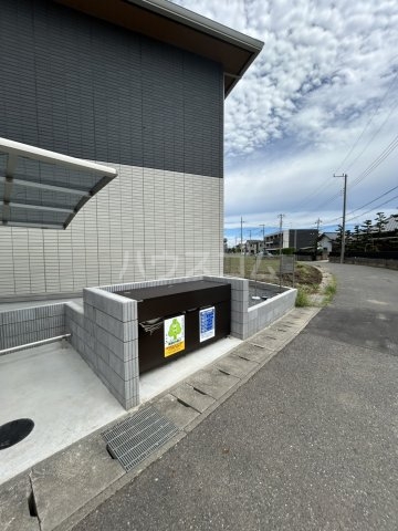 28/30 駐車場