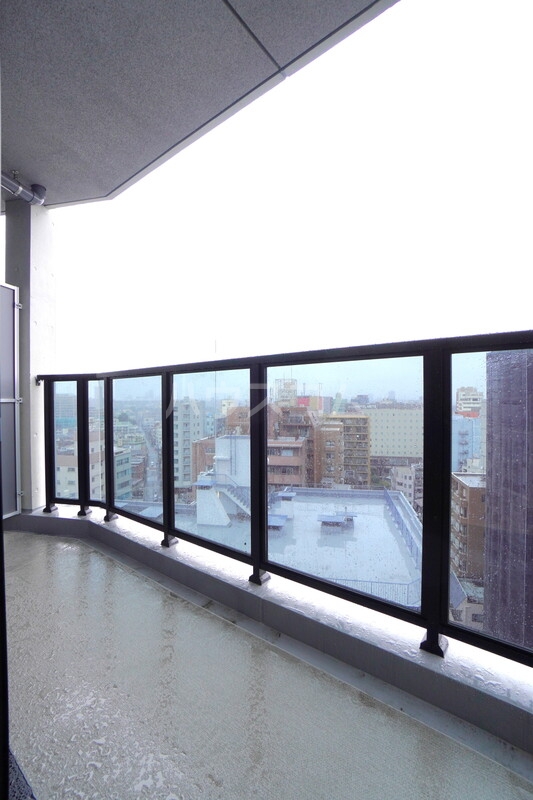 13/26 バルコニー