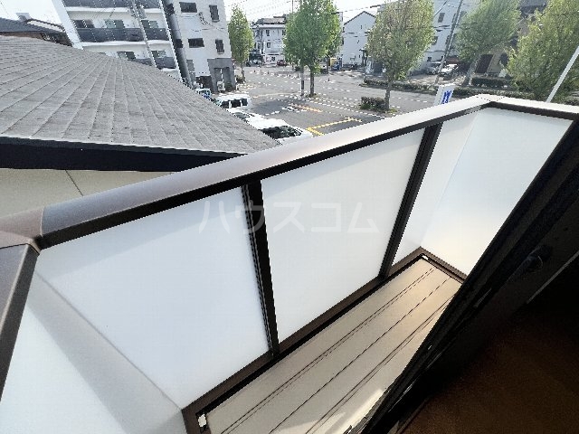 23/30 バルコニー