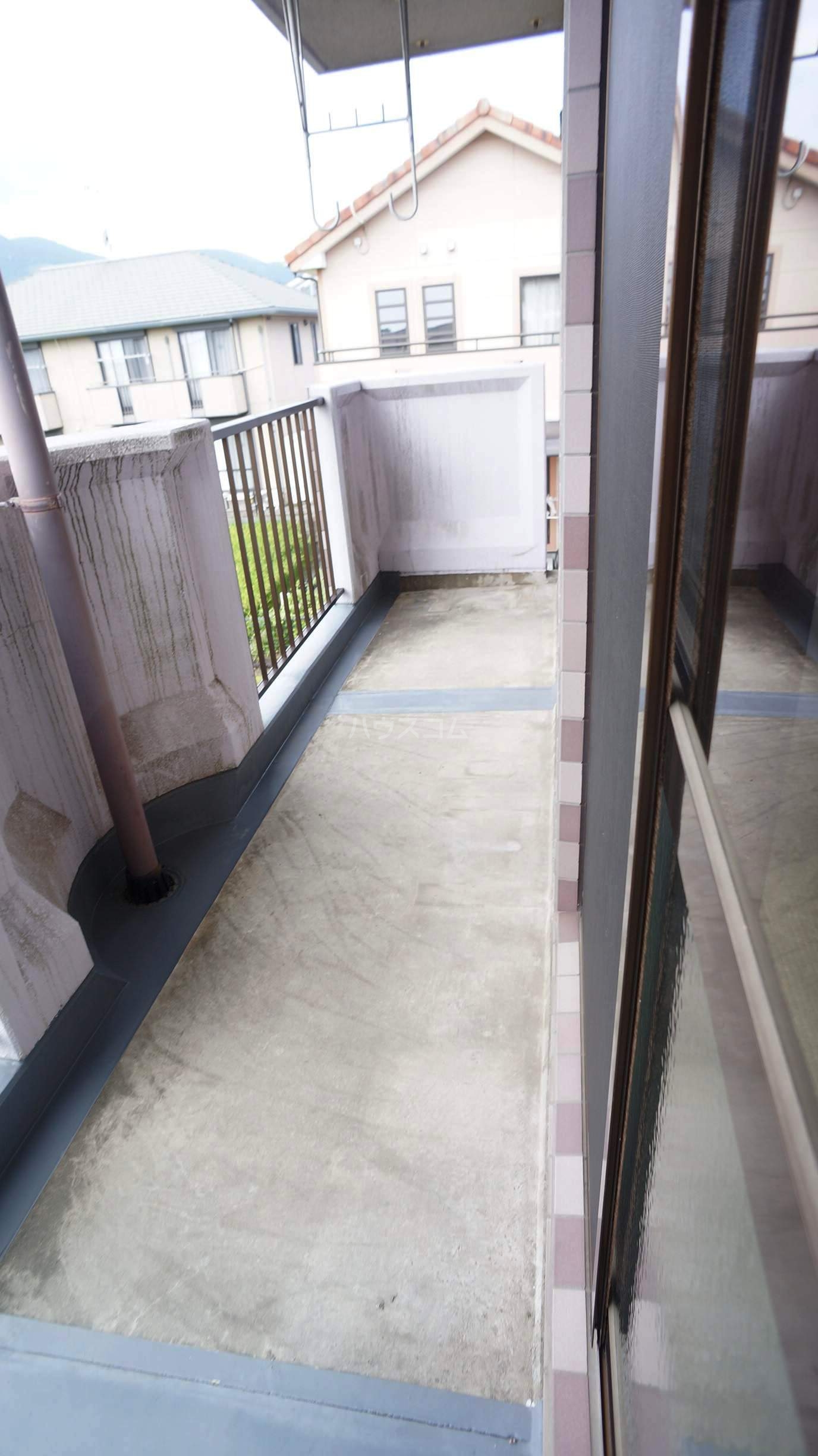 6/10 バルコニー