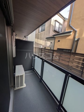 20/30 バルコニー