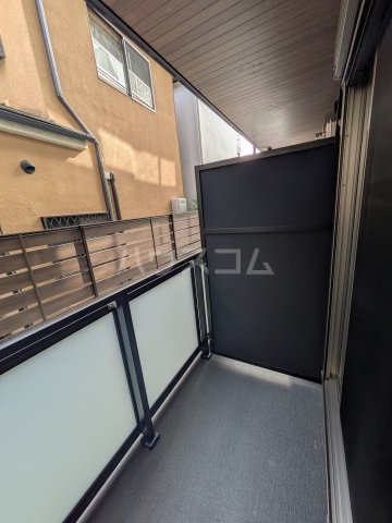 22/30 バルコニー