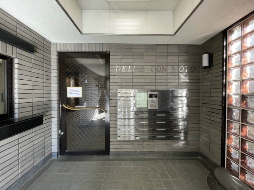 17/24 エントランス