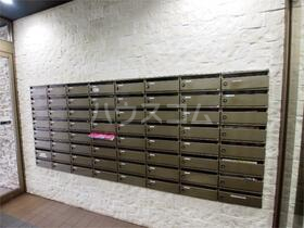 16/26 エントランス