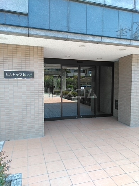 22/30 エントランス