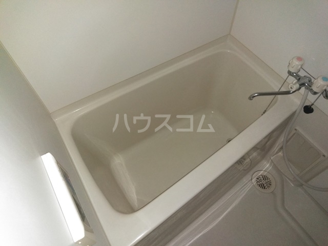 14/30 浴室