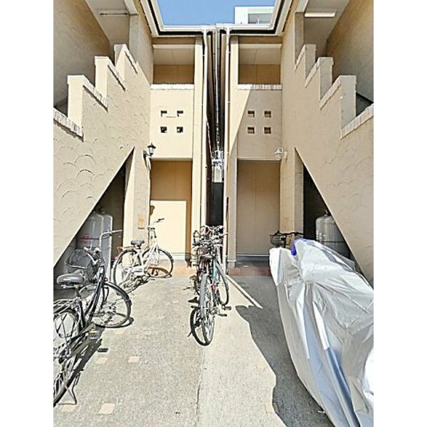 14/24 エントランス