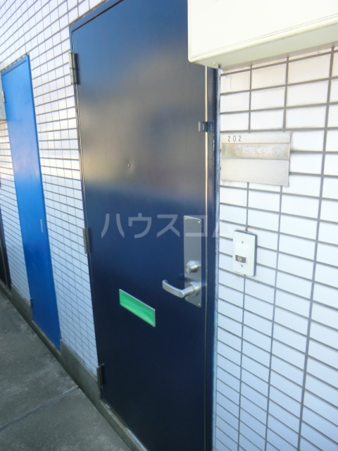 16/22 エントランス