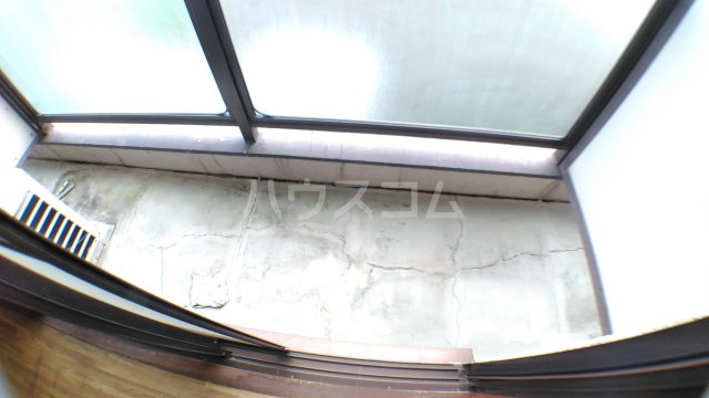 23/30 バルコニー