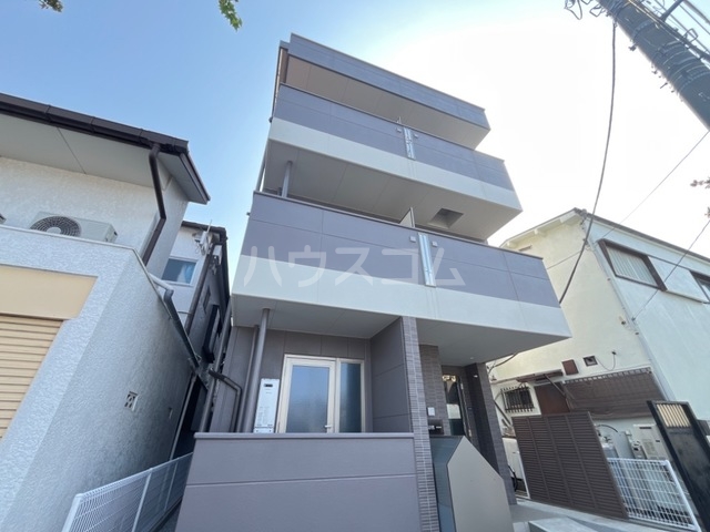 19/29 エントランス