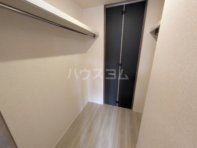 13/30 収納