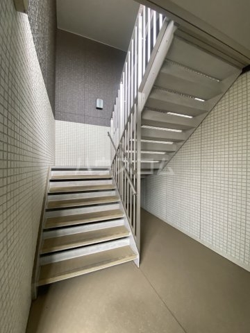 19/30 バルコニー