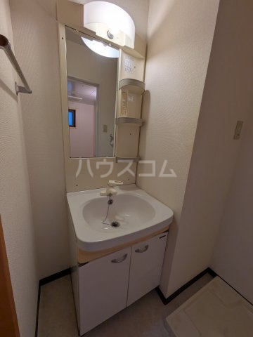 21/30 洗面