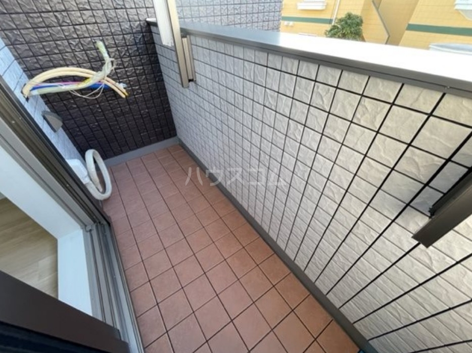 14/22 バルコニー