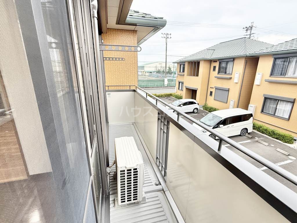 15/22 バルコニー