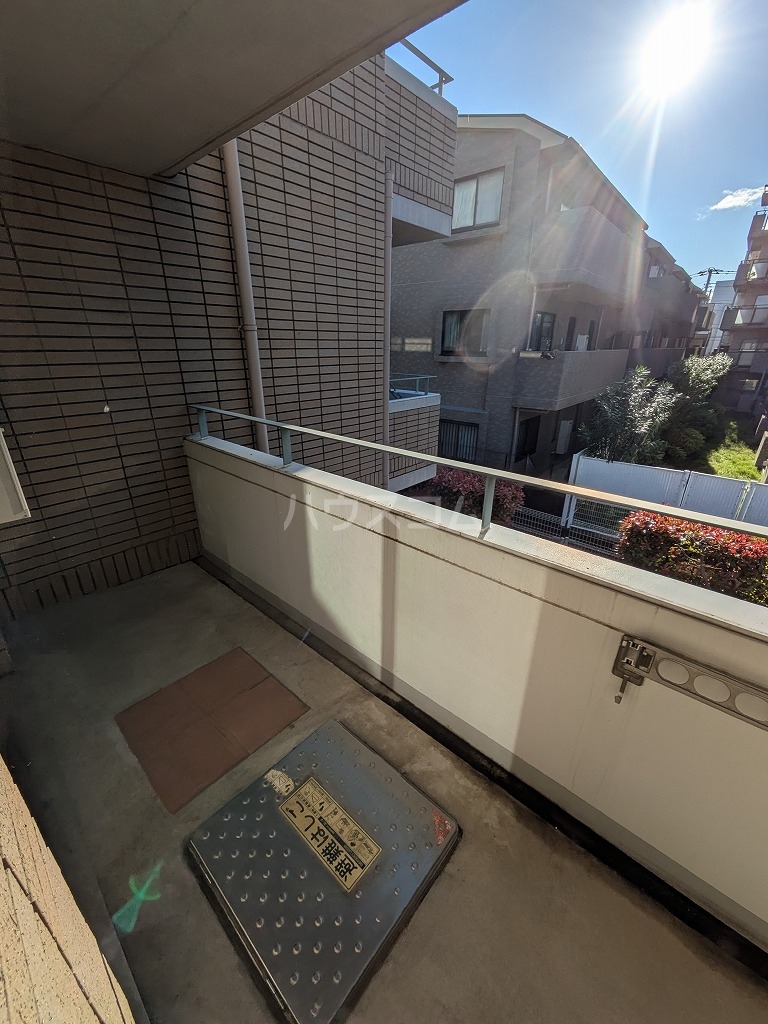 20/30 バルコニー