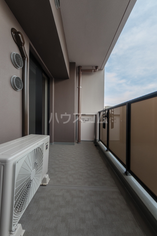 14/27 バルコニー