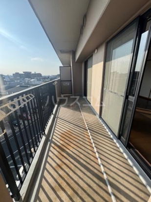 19/30 バルコニー