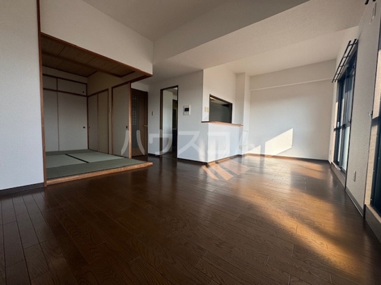 2/30 リビング/ダイニング