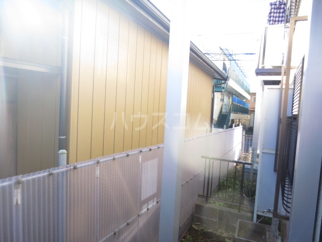 16/23 バルコニー