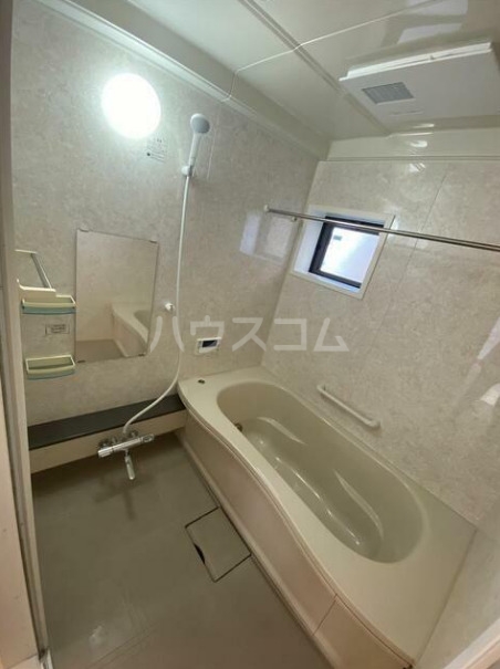 14/30 浴室