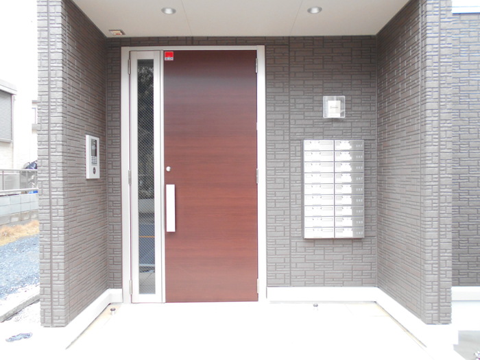 25/30 エントランス