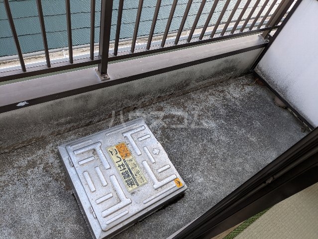 16/25 バルコニー