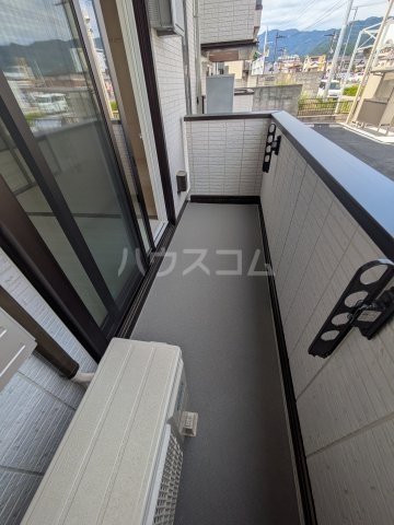 13/21 バルコニー