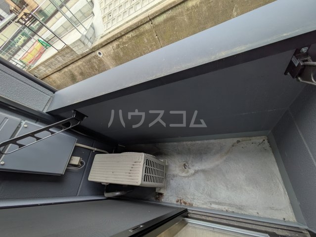 23/30 バルコニー