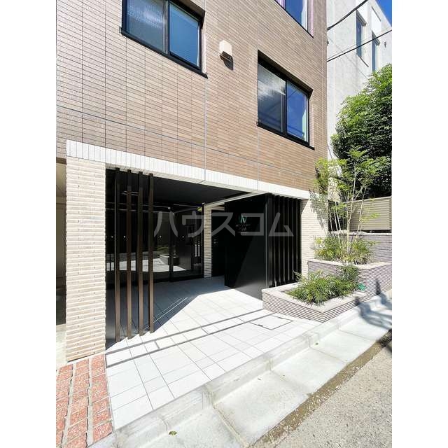 15/21 エントランス