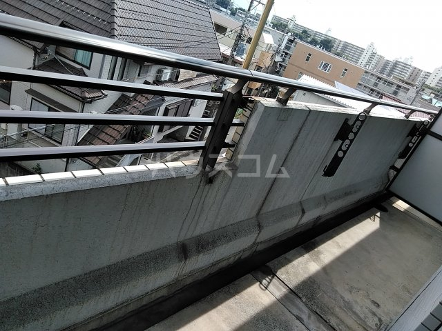 20/30 バルコニー