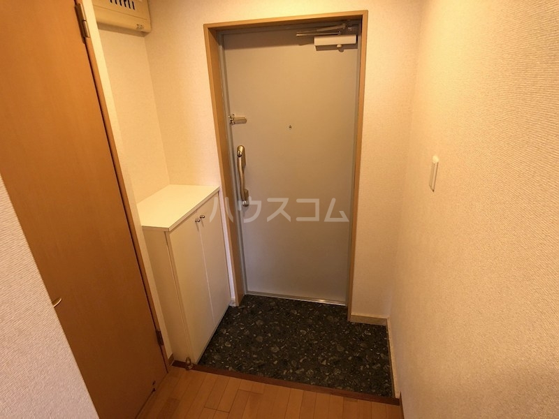 13/30 玄関