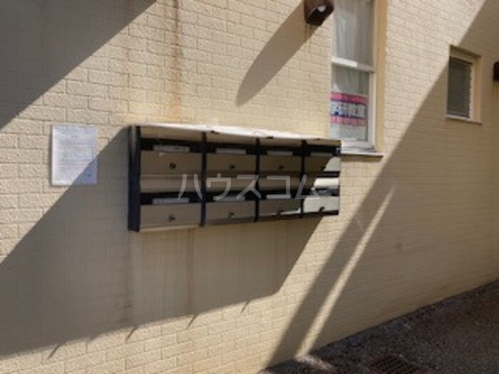 15/21 エントランス