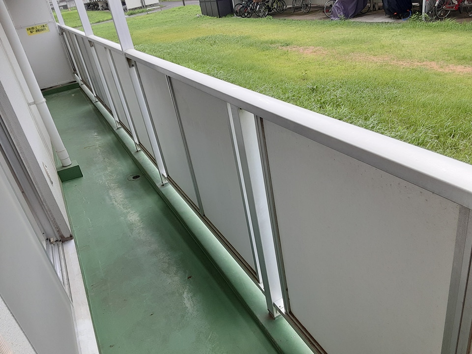 21/30 バルコニー