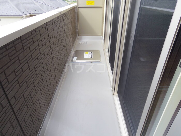 13/21 バルコニー