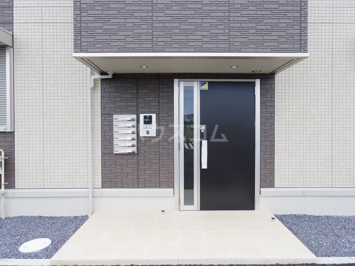 19/21 エントランス