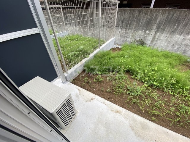 15/22 バルコニー