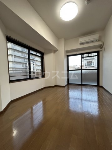 2/30 リビング/ダイニング