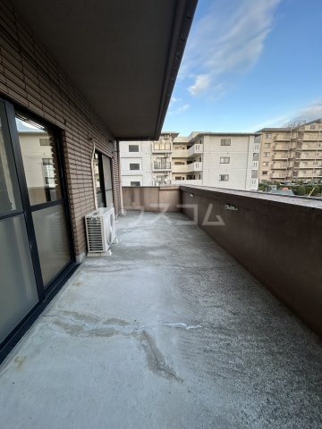 22/30 バルコニー