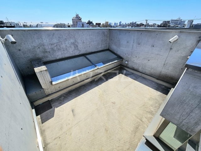 15/28 バルコニー