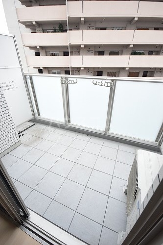 20/30 バルコニー