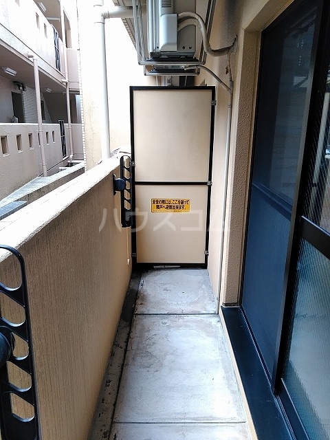 17/29 バルコニー