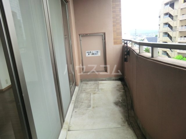 22/27 バルコニー