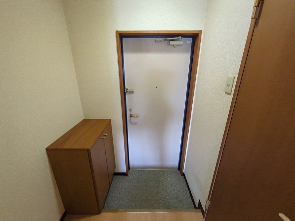 5/28 玄関